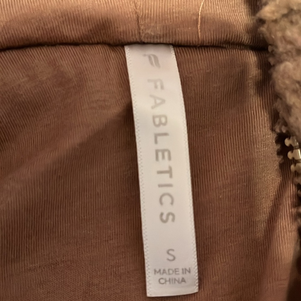 Fabletics jacket! - Picture 3 of 9